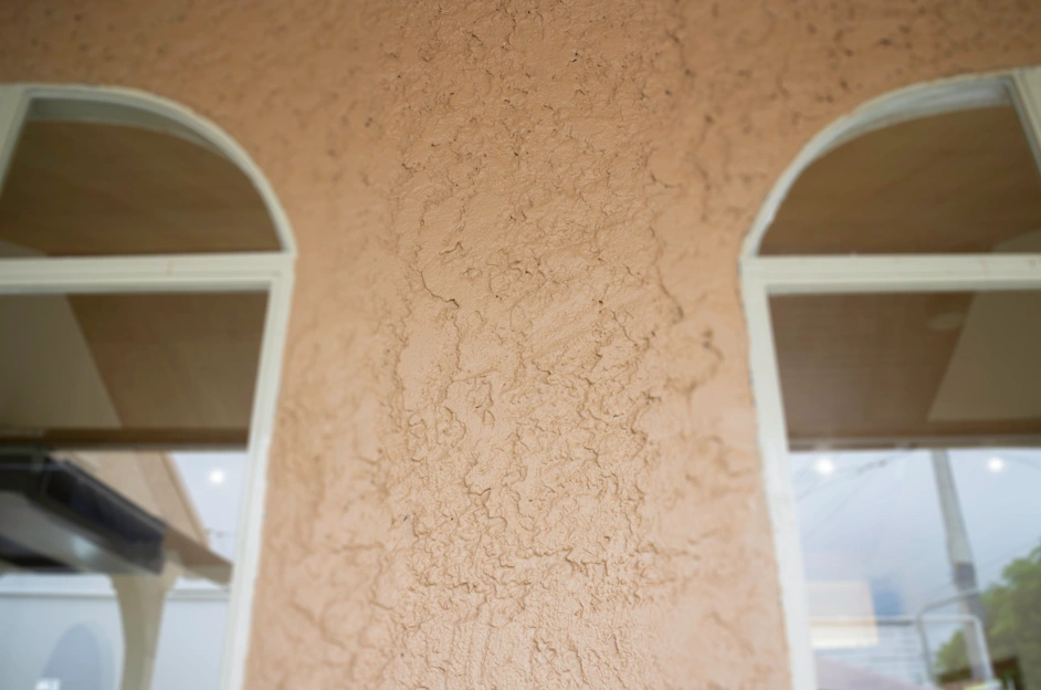 How much does it cost to stucco a house